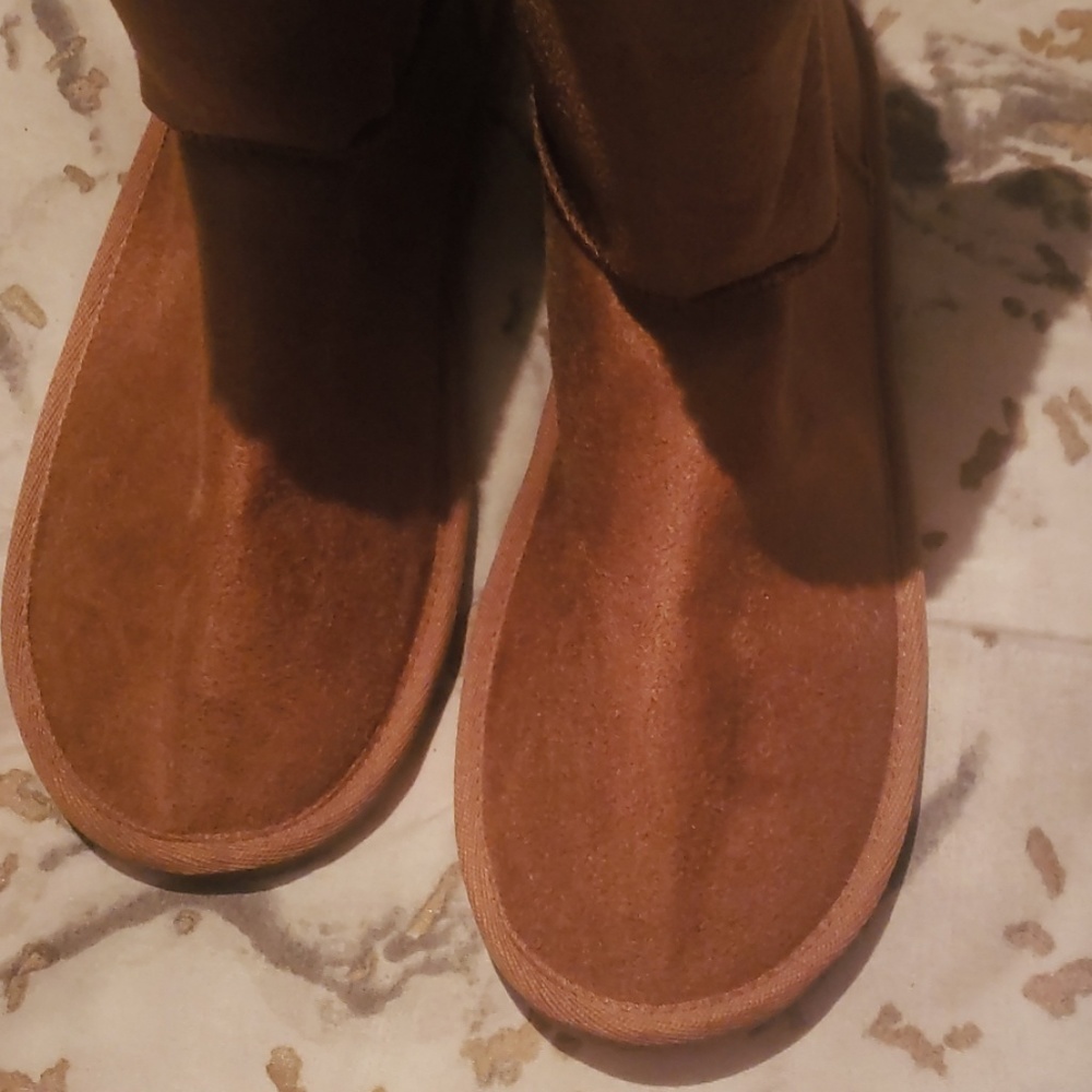 Suade brown boots
